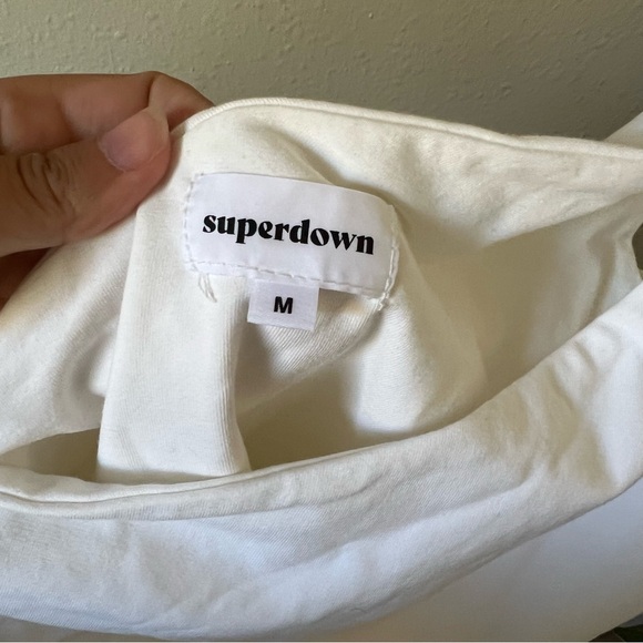 Superdown Anna Ruched Top - Picture 3 of 7